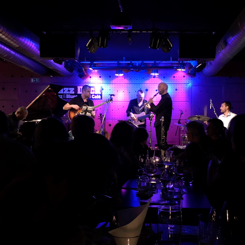 parádní křest noční optiky v jazz docku